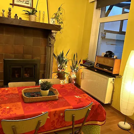 Trietje Tatil Evi Gent